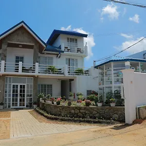 Blue Meadows Nuwaraeliya Nuwara Eliya